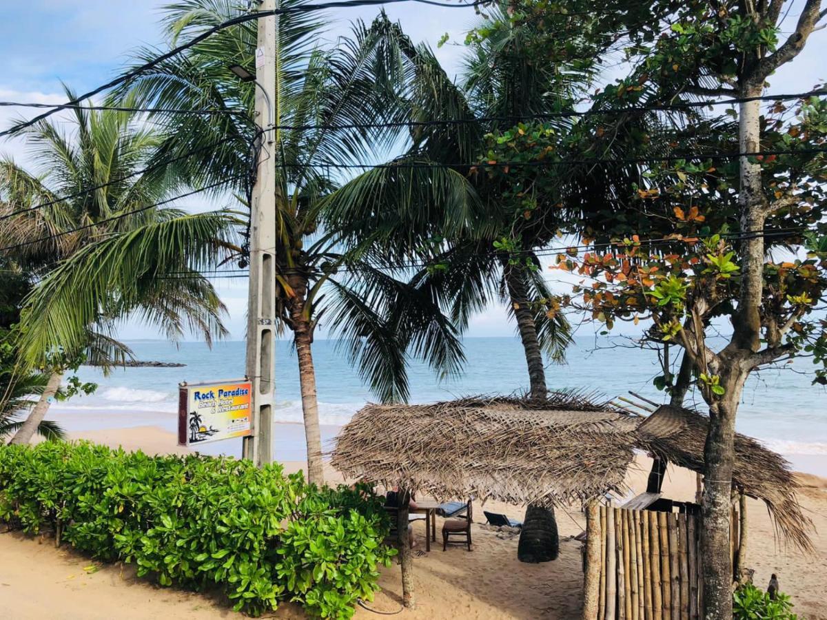 Rock Paradise Beach Hotel & Restaurent Tangalle Exterior photo